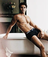 Imagem recente de taylorzakharperez