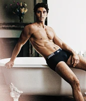 Imagem recente de taylorzakharperez