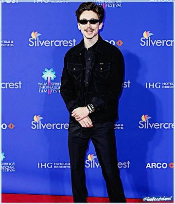 Imagem recente de timotheechalamet