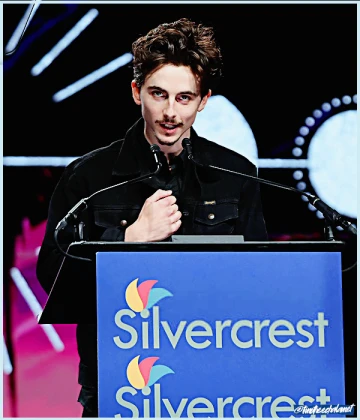 Imagem recente de timotheechalamet