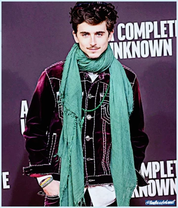 Imagem recente de timotheechalamet