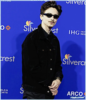 Imagem recente de timotheechalamet