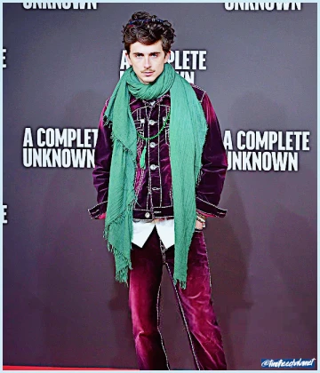 Imagem recente de timotheechalamet