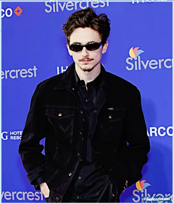 Imagem recente de timotheechalamet