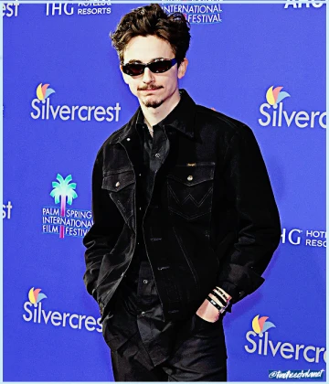 Imagem recente de timotheechalamet