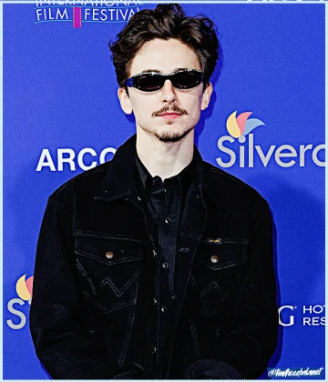 Imagem recente de timotheechalamet