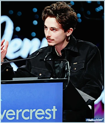 Imagem recente de timotheechalamet