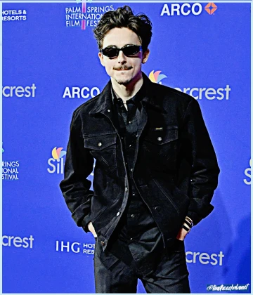 Imagem recente de timotheechalamet