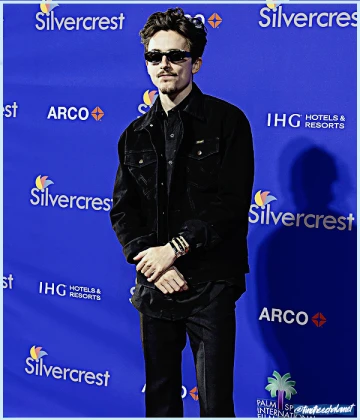 Imagem recente de timotheechalamet