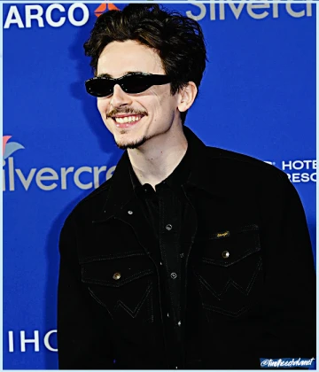 Imagem recente de timotheechalamet