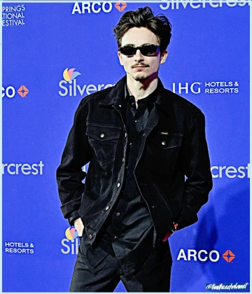 Imagem recente de timotheechalamet