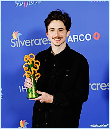 Imagem recente de timotheechalamet