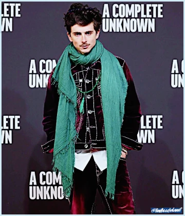 Imagem recente de timotheechalamet