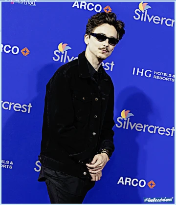 Imagem recente de timotheechalamet