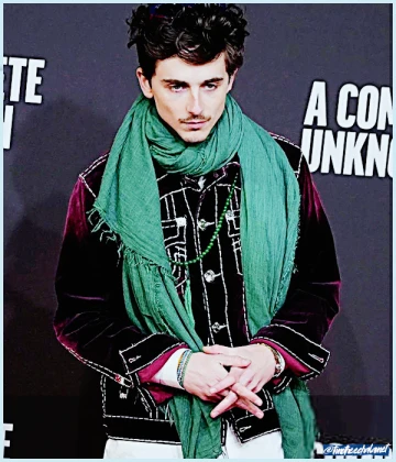 Imagem recente de timotheechalamet