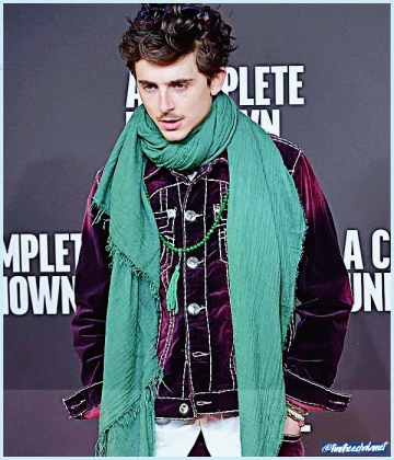 Imagem recente de timotheechalamet