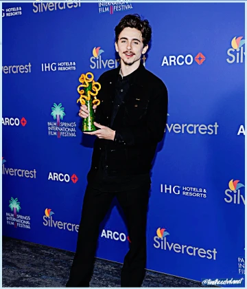 Imagem recente de timotheechalamet