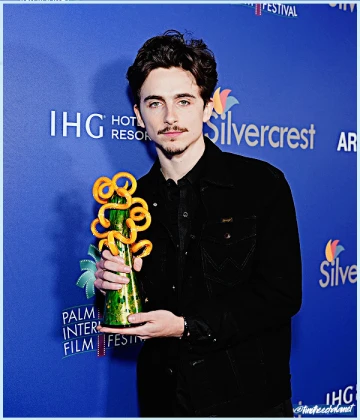 Imagem recente de timotheechalamet