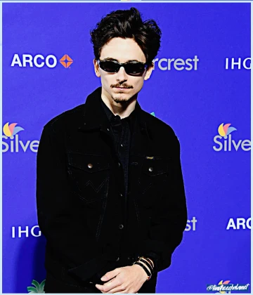 Imagem recente de timotheechalamet