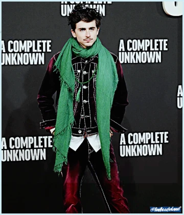 Imagem recente de timotheechalamet