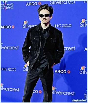 Imagem recente de timotheechalamet