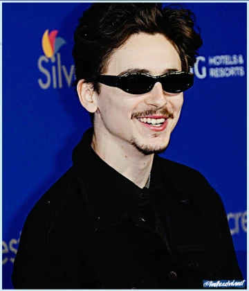 Imagem recente de timotheechalamet