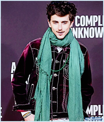 Imagem recente de timotheechalamet