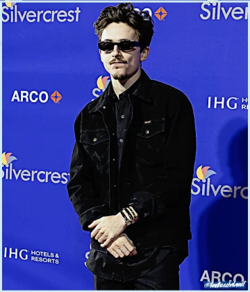 Imagem recente de timotheechalamet