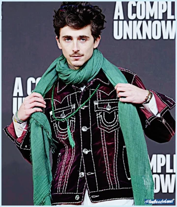 Imagem recente de timotheechalamet