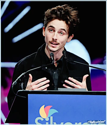 Imagem recente de timotheechalamet