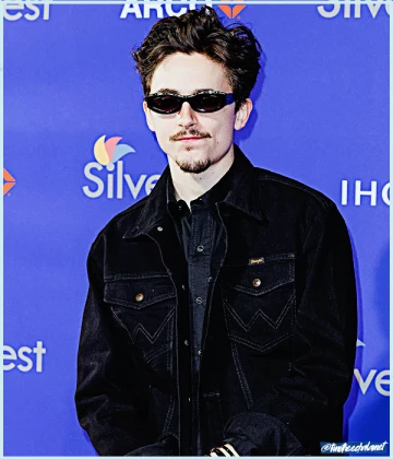 Imagem recente de timotheechalamet