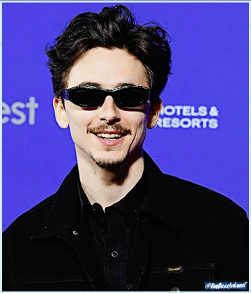 Imagem recente de timotheechalamet