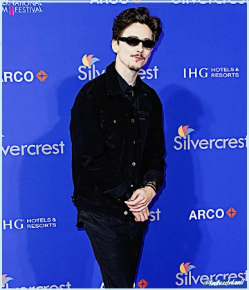 Imagem recente de timotheechalamet