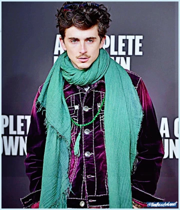 Imagem recente de timotheechalamet