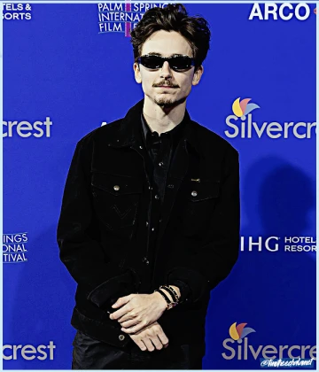 Imagem recente de timotheechalamet