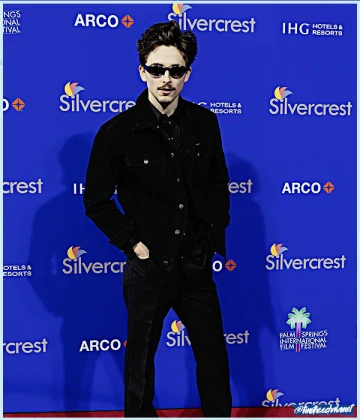 Imagem recente de timotheechalamet