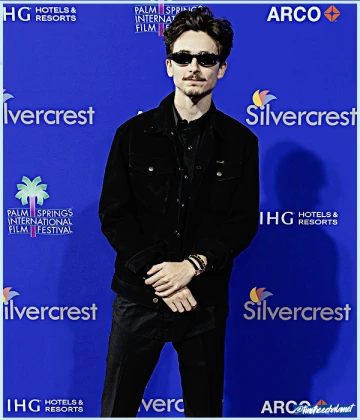 Imagem recente de timotheechalamet