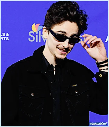 Imagem recente de timotheechalamet