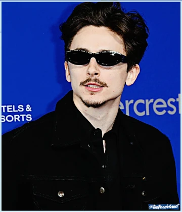 Imagem recente de timotheechalamet