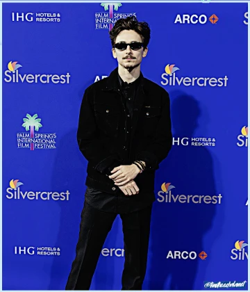 Imagem recente de timotheechalamet