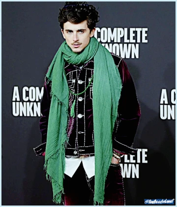 Imagem recente de timotheechalamet