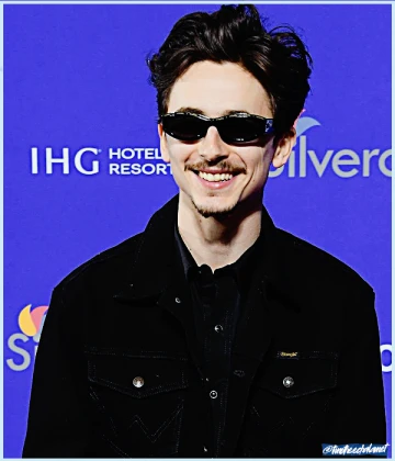 Imagem recente de timotheechalamet