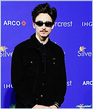 Imagem recente de timotheechalamet