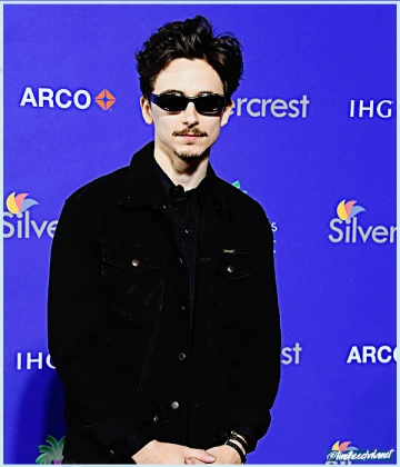 Imagem recente de timotheechalamet