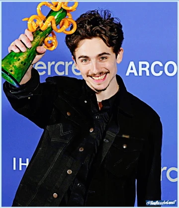 Imagem recente de timotheechalamet