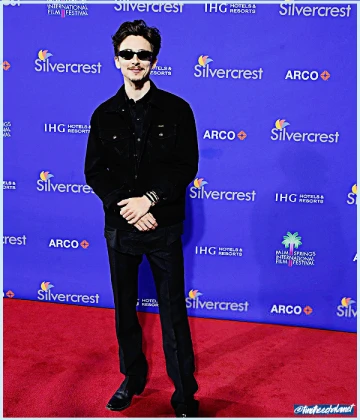 Imagem recente de timotheechalamet