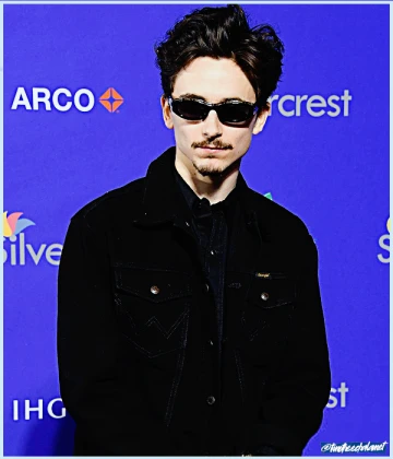 Imagem recente de timotheechalamet