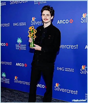 Imagem recente de timotheechalamet