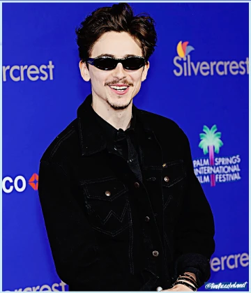 Imagem recente de timotheechalamet