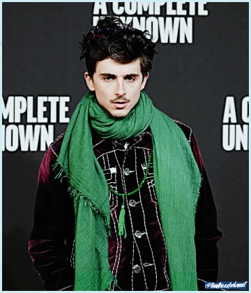 Imagem recente de timotheechalamet